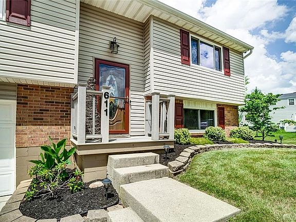 2nd image of 611 Jamestown Dr