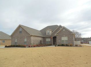 2625 Summerwind Dr SE, Decatur, AL 35603