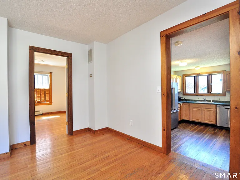 90 Niles Rd — Photo 15