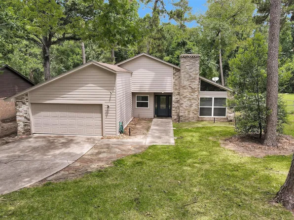 115 Red Oak Ln, Conroe, TX 77304