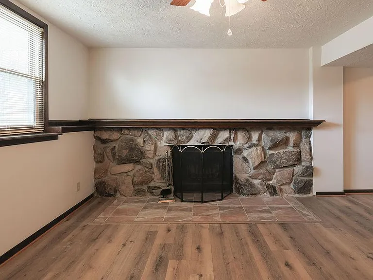 13435 Westwood Ln — Photo 27