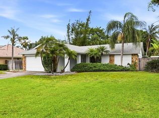 10975 96th St, Largo, FL 33773