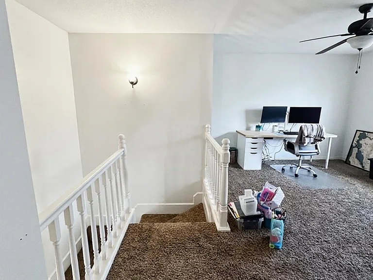 3934 Cypress Lake Dr — Photo 23