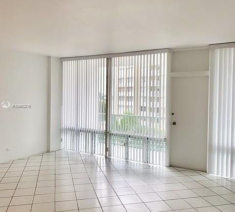 5th image of 1408 Brickell Bay Dr APT 604