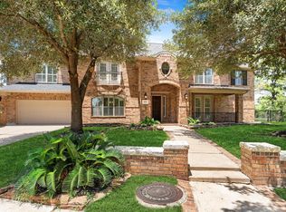 18715 N Thomas Shore Dr, Cypress, TX 77433