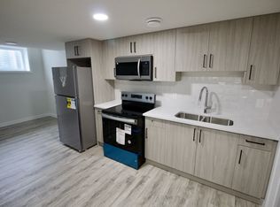 8839 Carson Way SW #BASEMENT, Edmonton, AB T6W 5B8