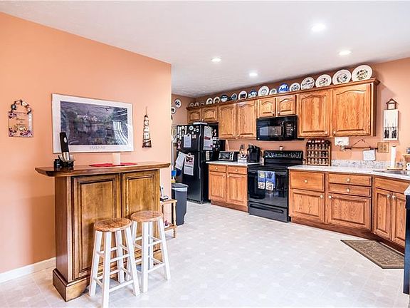 4th image of 6322 Oyster Bay Ct
