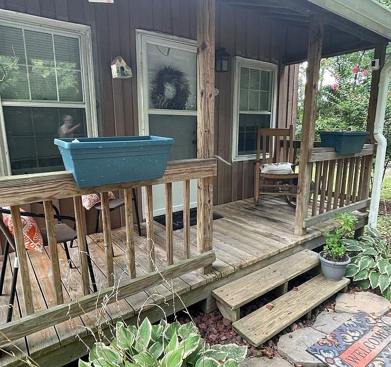 1st image of 1247 Sandy Beach Rd