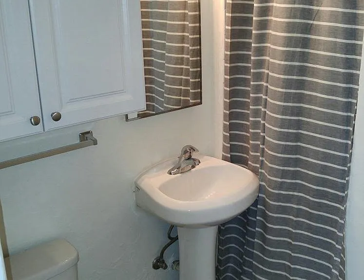 5042 W Point Loma Blvd #2 — Photo 10