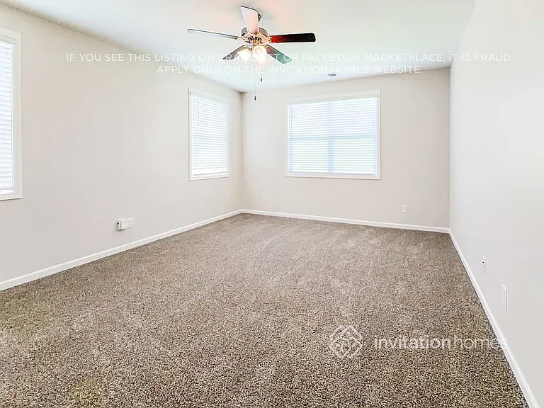 8026 Forest Hills Dr — Photo 7