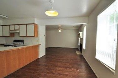 5th image of 1002 N Molly Ct