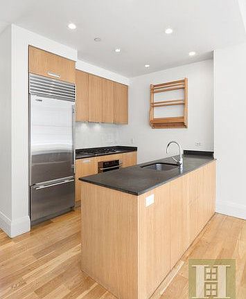 5th image of 71-73 Nassau St #12A