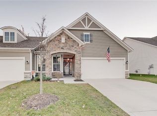 6329 Colonial Dr, Whitestown, IN 46075