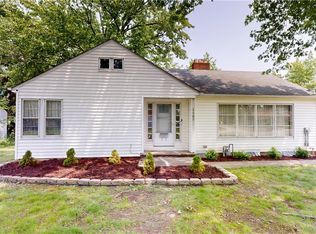 1107 Brandon Rd, Cleveland Heights, OH 44112