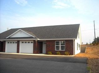 23 Orchard Trace Ct, Taylorsville, NC 28681