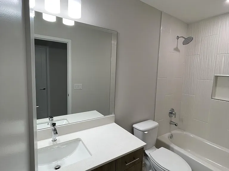 1300 E Iris Ave #3 — Photo 10