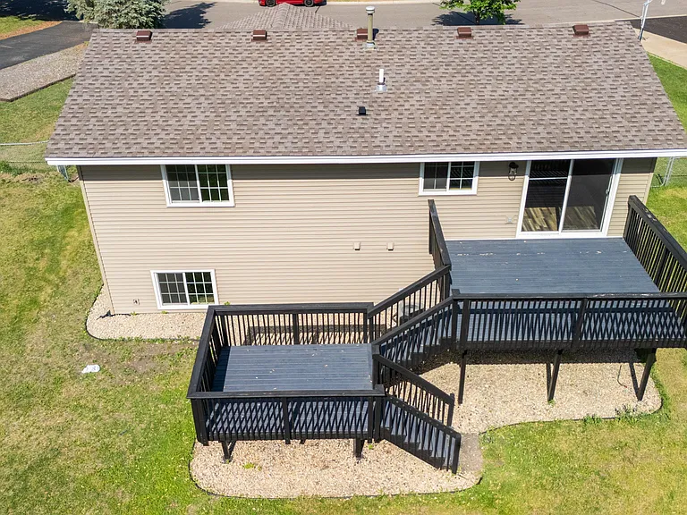11874 Jonquil St NW — Photo 31