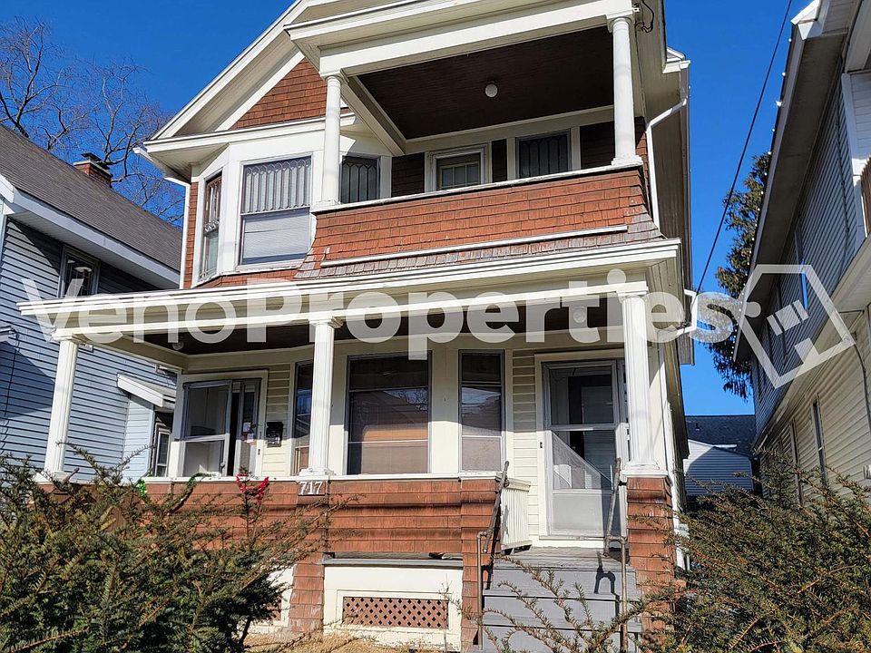 1st image of 717 Myrtle Ave #2R