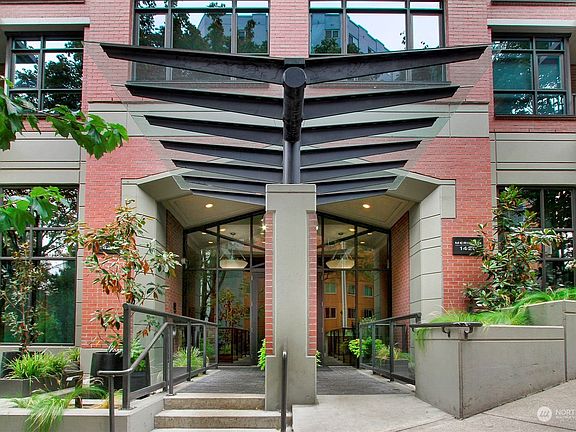 2nd image of 1420 Terry Avenue #1605