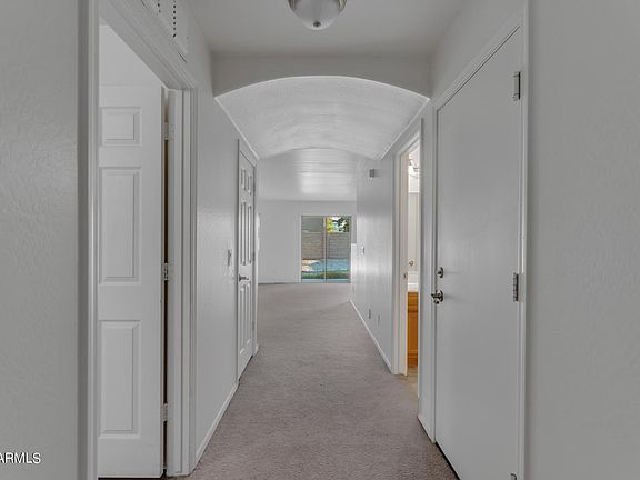 5th image of 2196 W Pinkley Ave