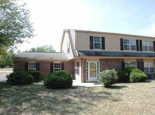 1117 E Commons Dr, Bloomington, IN 47401
