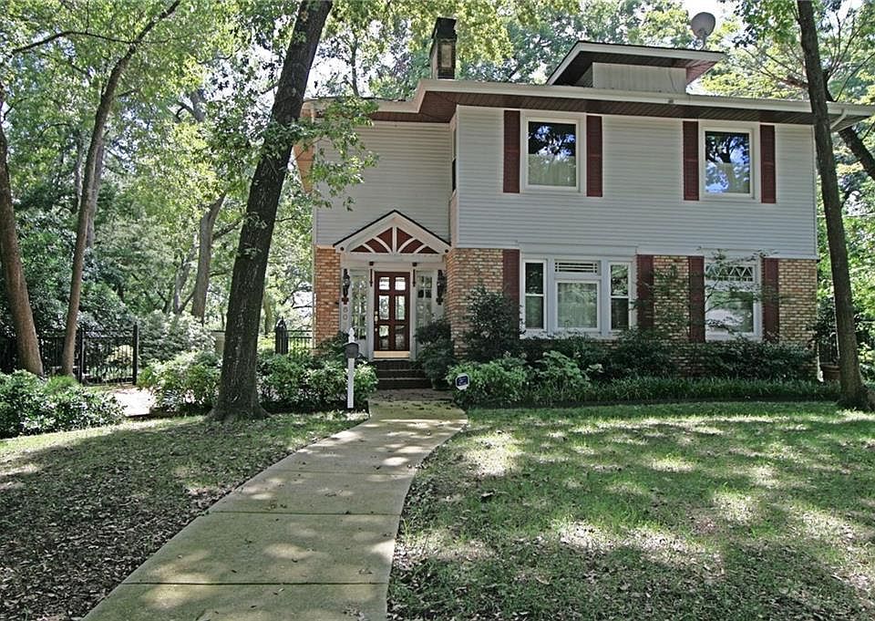 1st image of 803 W Marvin Ave