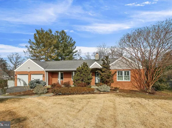 6448 Sleepy Ridge Rd, Falls Church, VA 22042