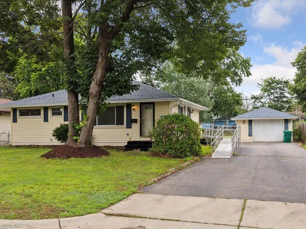 6818 Toledo Ave N, Brooklyn Center, MN 55429