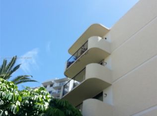 1673 Bay Rd APT 502, Miami Beach, FL 33139