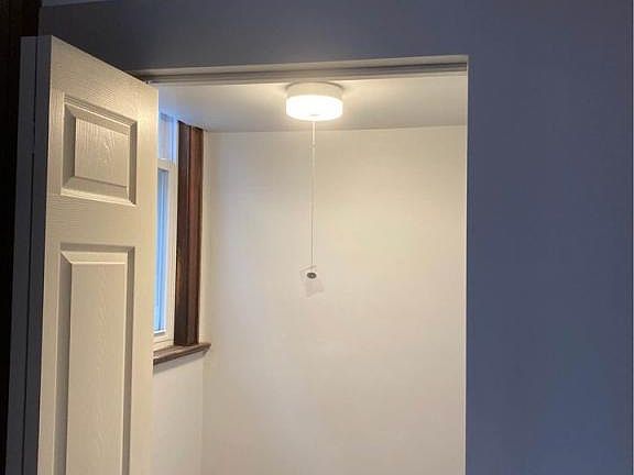 3rd image of 2716 W 23rd Pl