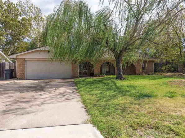 7 NW 60th St, Lawton, OK 73505