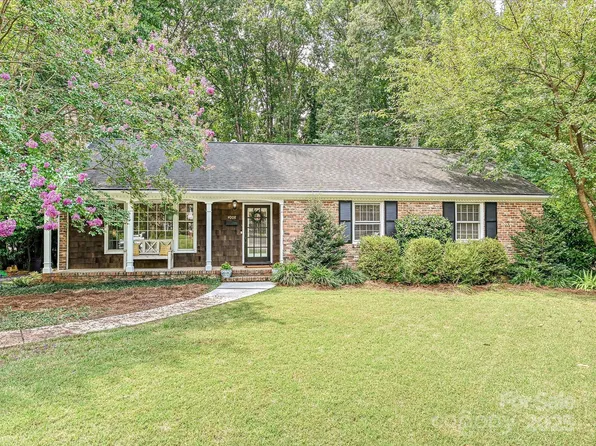 4008 Sulkirk Rd, Charlotte, NC 28210