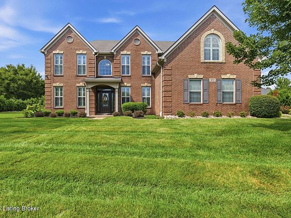 2nd image of 18701 Foxbough Glen Pl