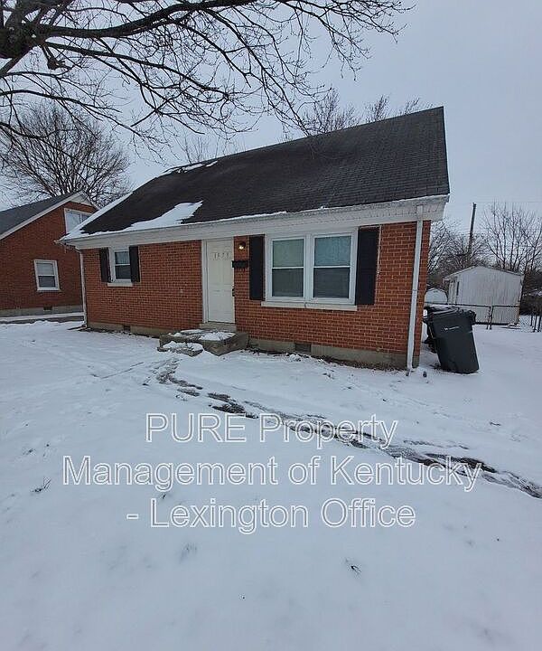 1st image of 1979 Kingtree Dr