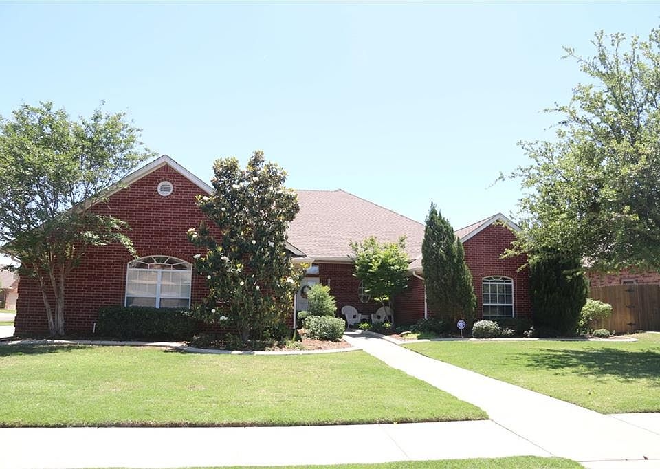 1st image of 1500 SW 121st St
