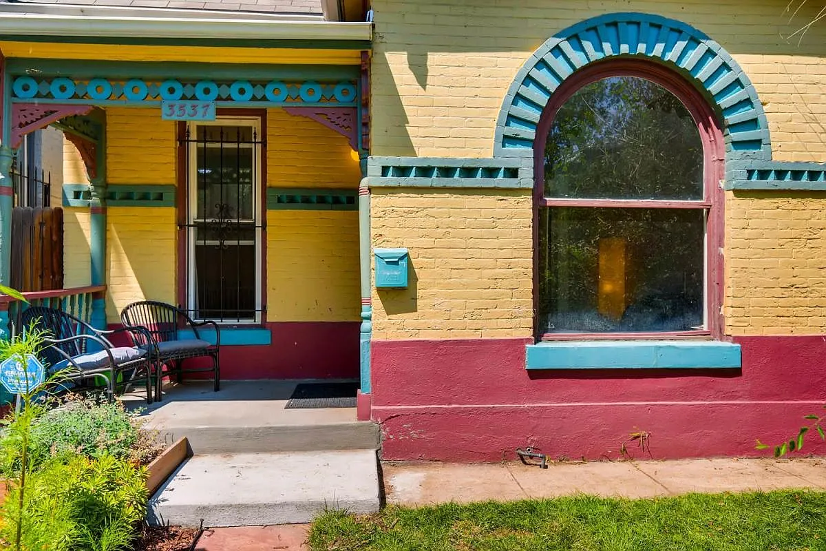 2 bed, 850 sqft, $2,400 — Photo 4