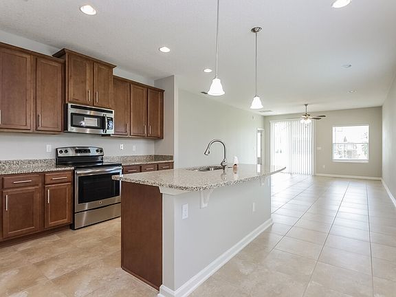5th image of 931 Glendale Ln