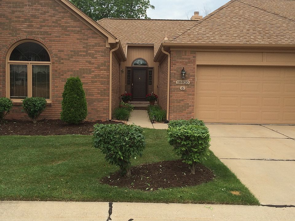 1st image of 18820 Carriage Ln