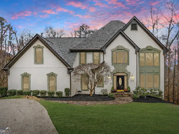 2175 River Cliff Dr, Roswell, GA 30076