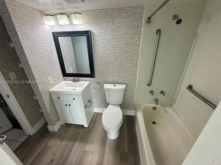 11780 SW 18th St #521-2 — Photo 7