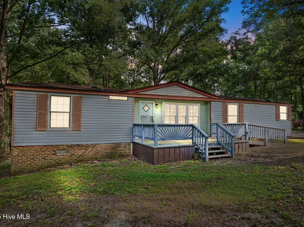 254 Warwick Dr, Pinetops, NC 27864