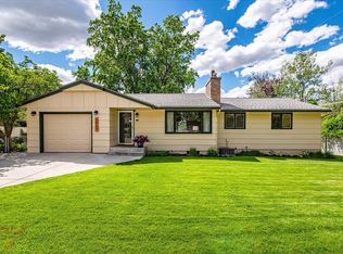 6927 N Fox Point Dr, Spokane, WA 99208