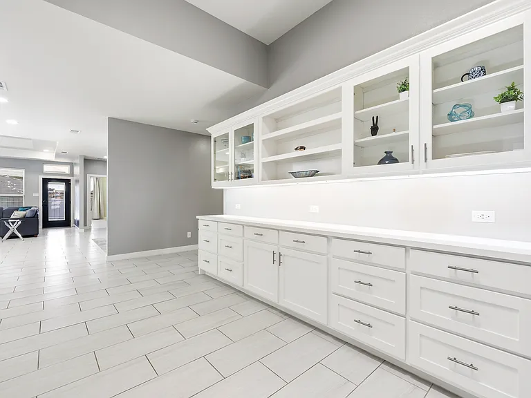 3425 Shelley Blvd — Photo 7
