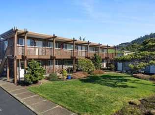 48250 Breakers Blvd #3, Neskowin, OR 97149
