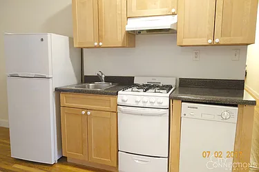 Rented by City Connections Realty