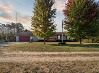 11128 Strawberry Rd, Marion, MI 49665