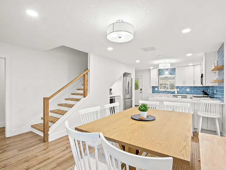 13920 SE 124th St — Photo 17