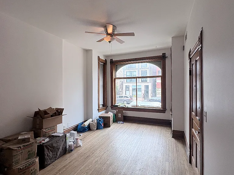 855 N Damen Ave #1 — Photo 5