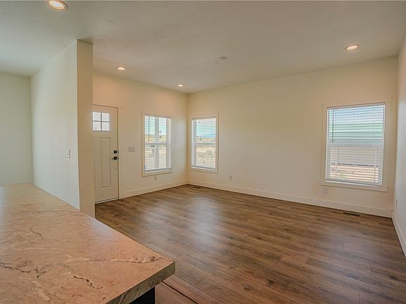 4th image of 9329 N Bridlebit Ave
