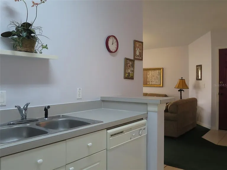 2806 Club Cortile Cir #B — Photo 21
